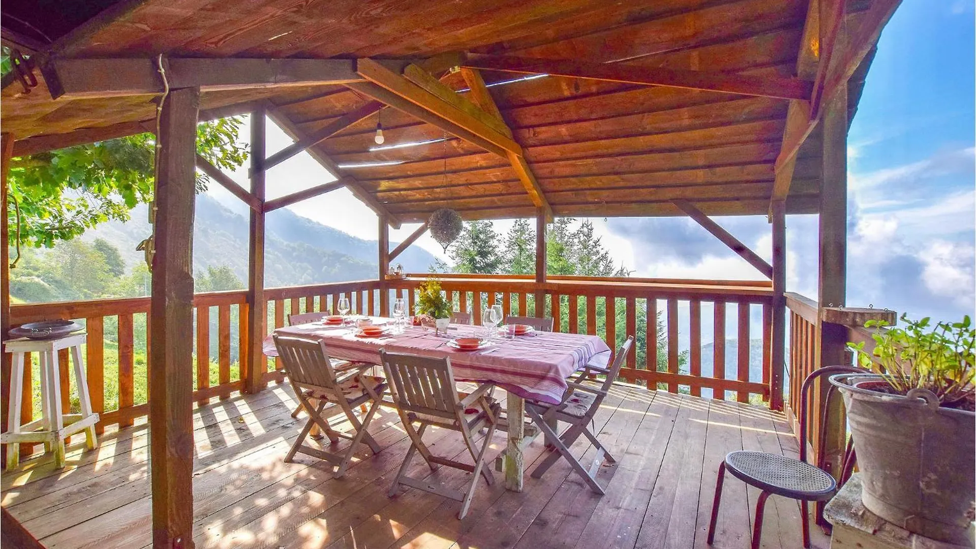 Amazing Home In Camaiore With House Sea View